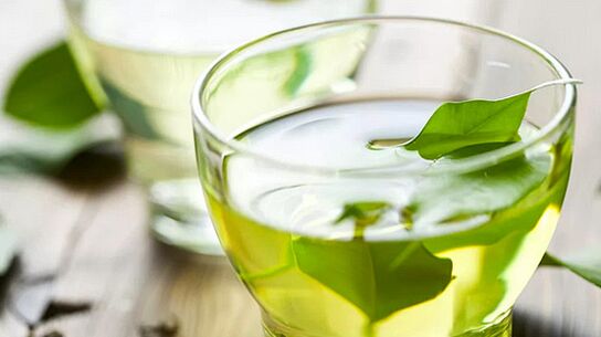 Green tea is a very healthy drink that is consumed in the Japanese diet. 