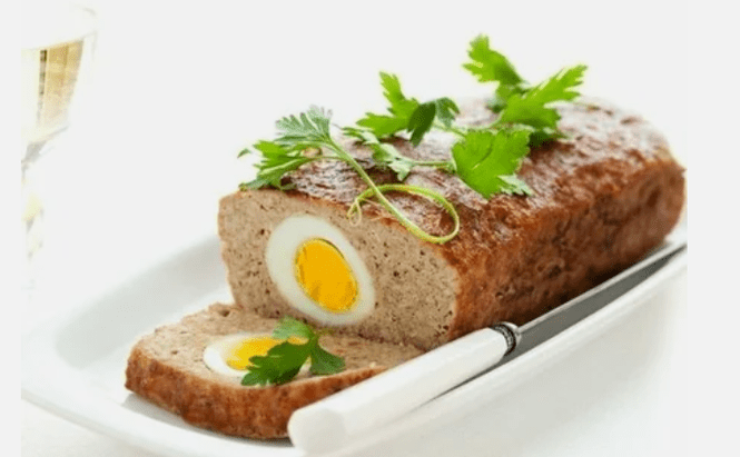 Meat roll with egg on Ducan's diet